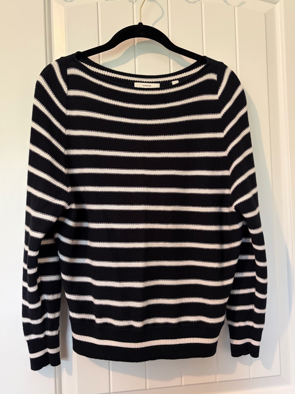 EUC Vince size Xs navy blue whited striped sweater 100% cotton Nautical